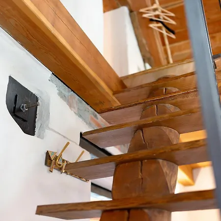 La Torretta Di Mozzola Апартаменты