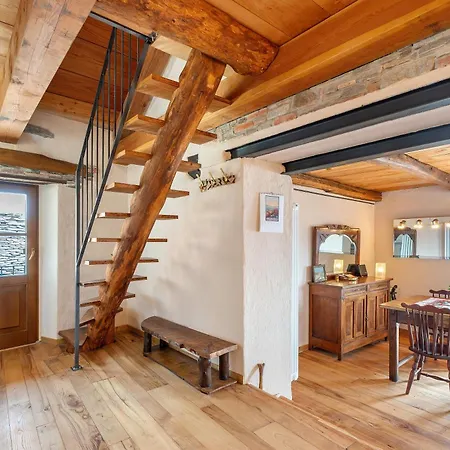 La Torretta Di Mozzola Апартаменты *