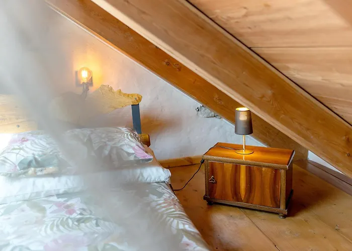 Lägenhet La Torretta Di Mozzola Oggebbio